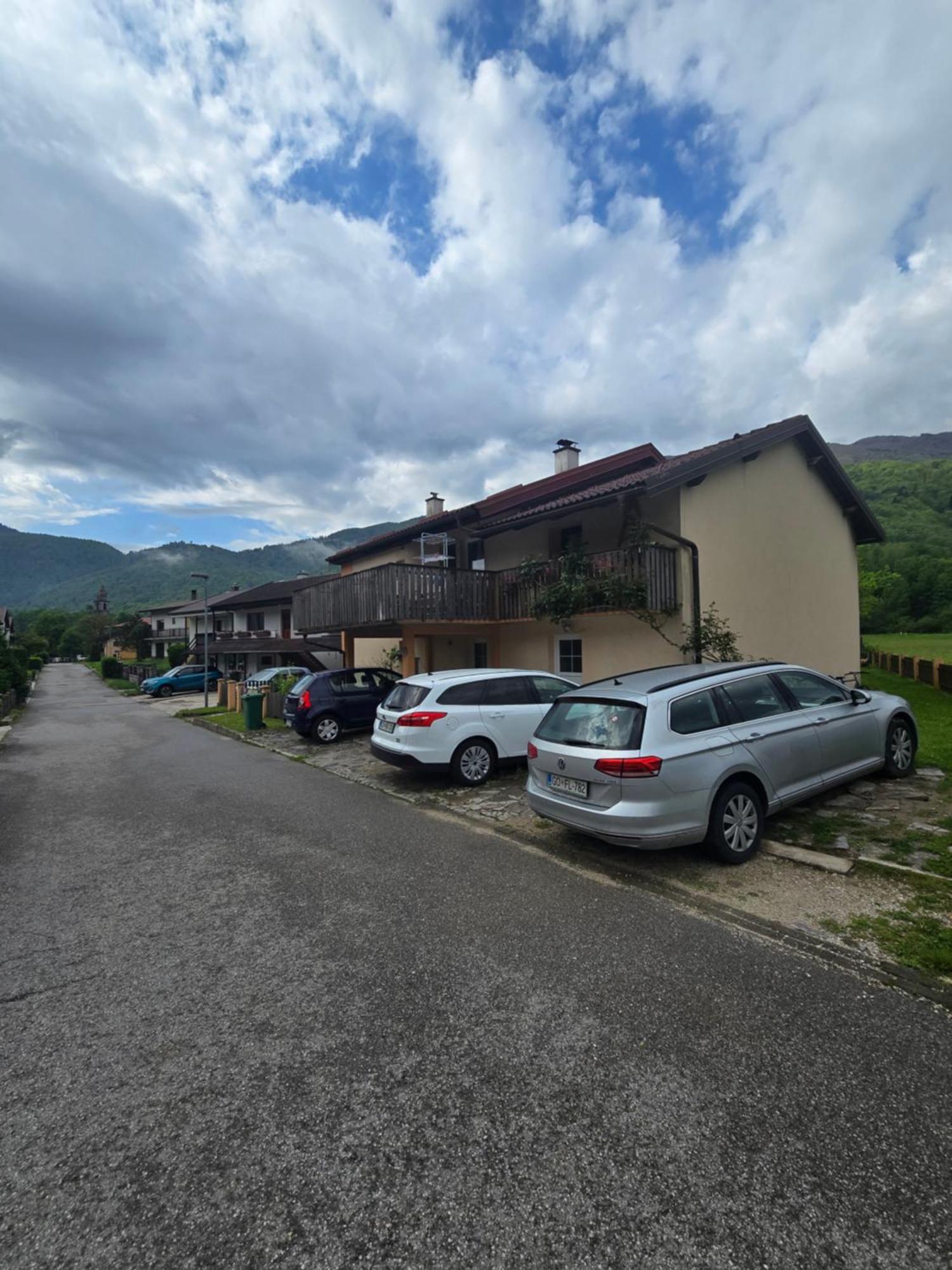 Apartment Sinc Кобарид Экстерьер фото